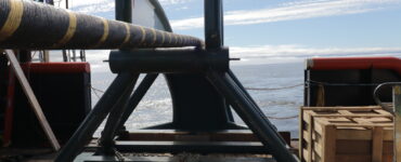 A close up of the cables on a boat