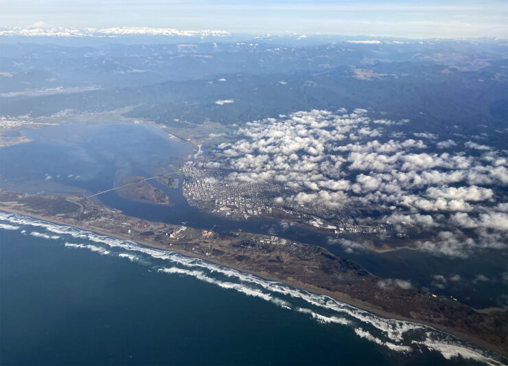 Aerial view of Humboldt Bay (Wigi)